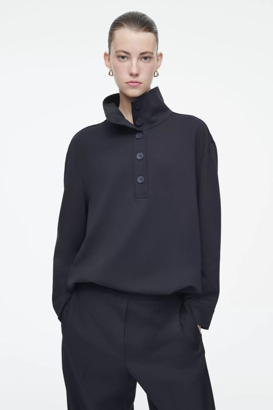 BUTTONED FUNNEL-NECK TOP<COS Outlet