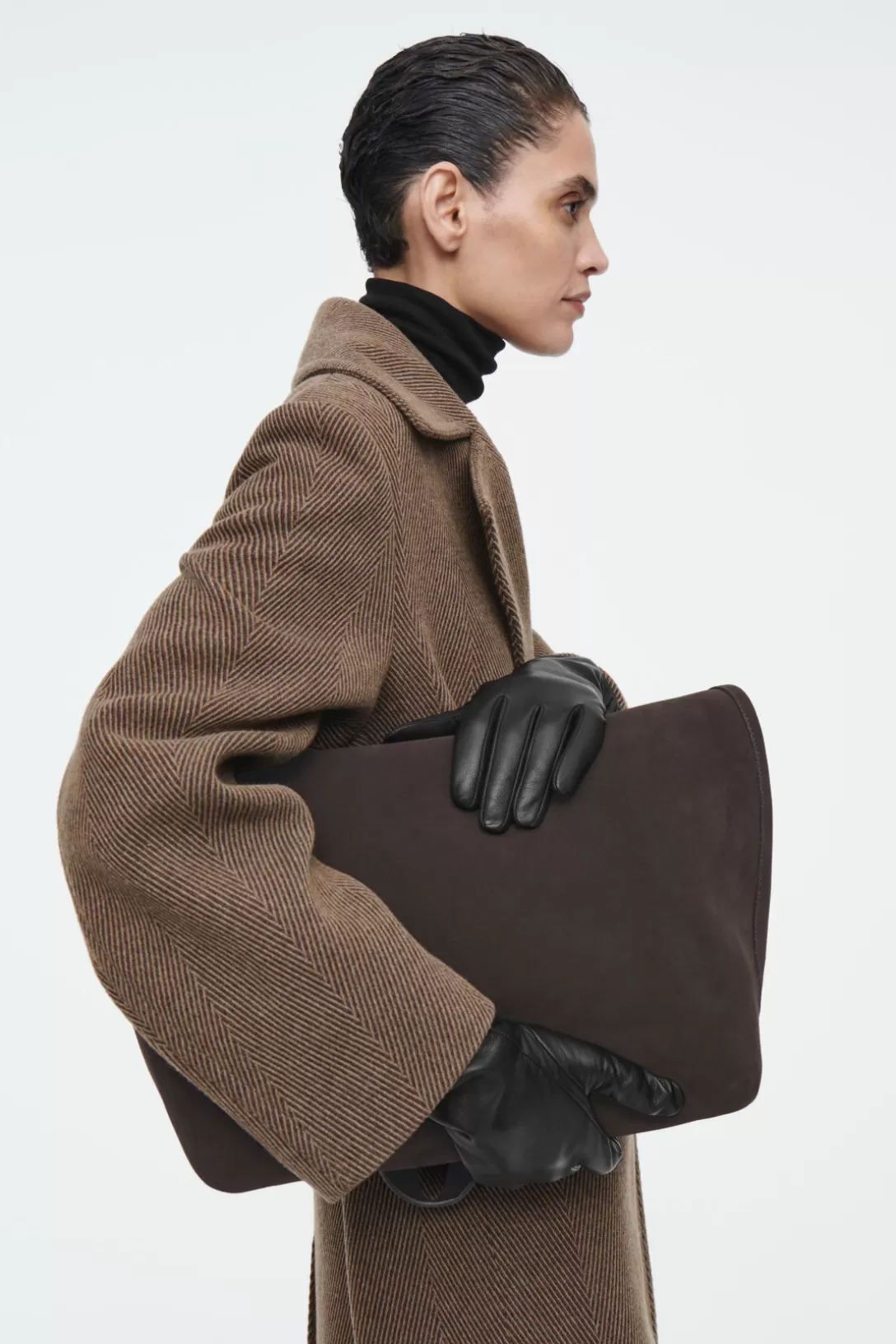 CASHMERE-LINED LEATHER GLOVES<COS Store