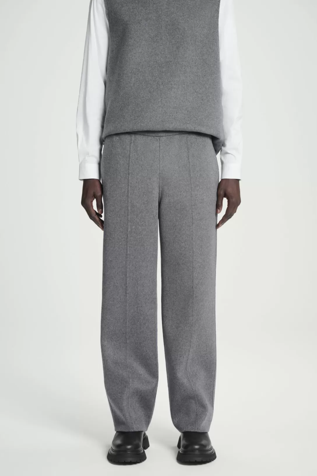 DOUBLE-FACED WOOL PANTS<COS Best