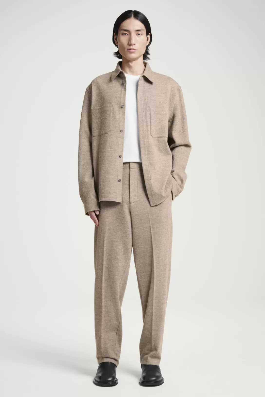 ELASTICATED BOILED-WOOL PANTS<COS Store