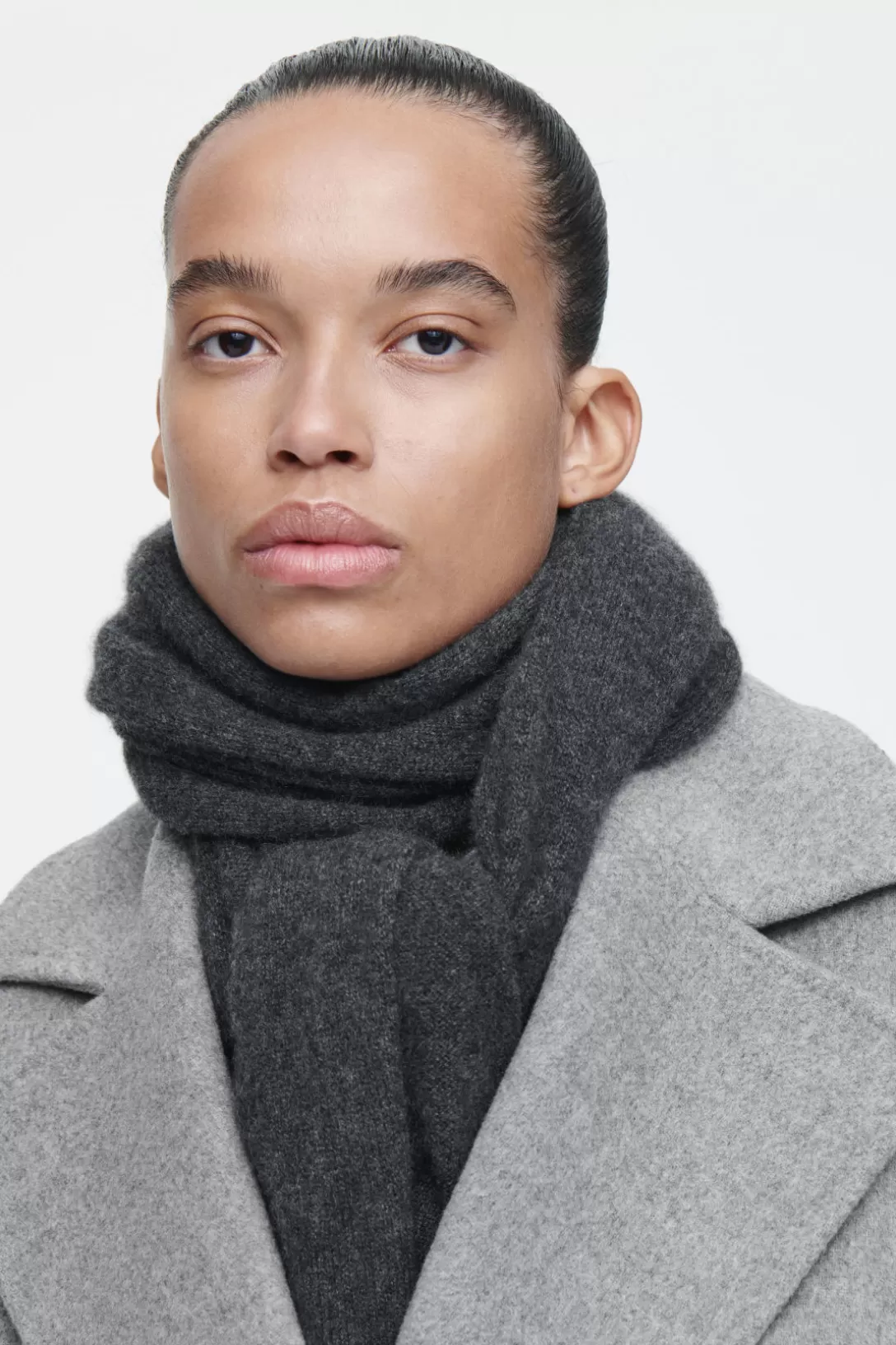 PURE CASHMERE SCARF<COS Best